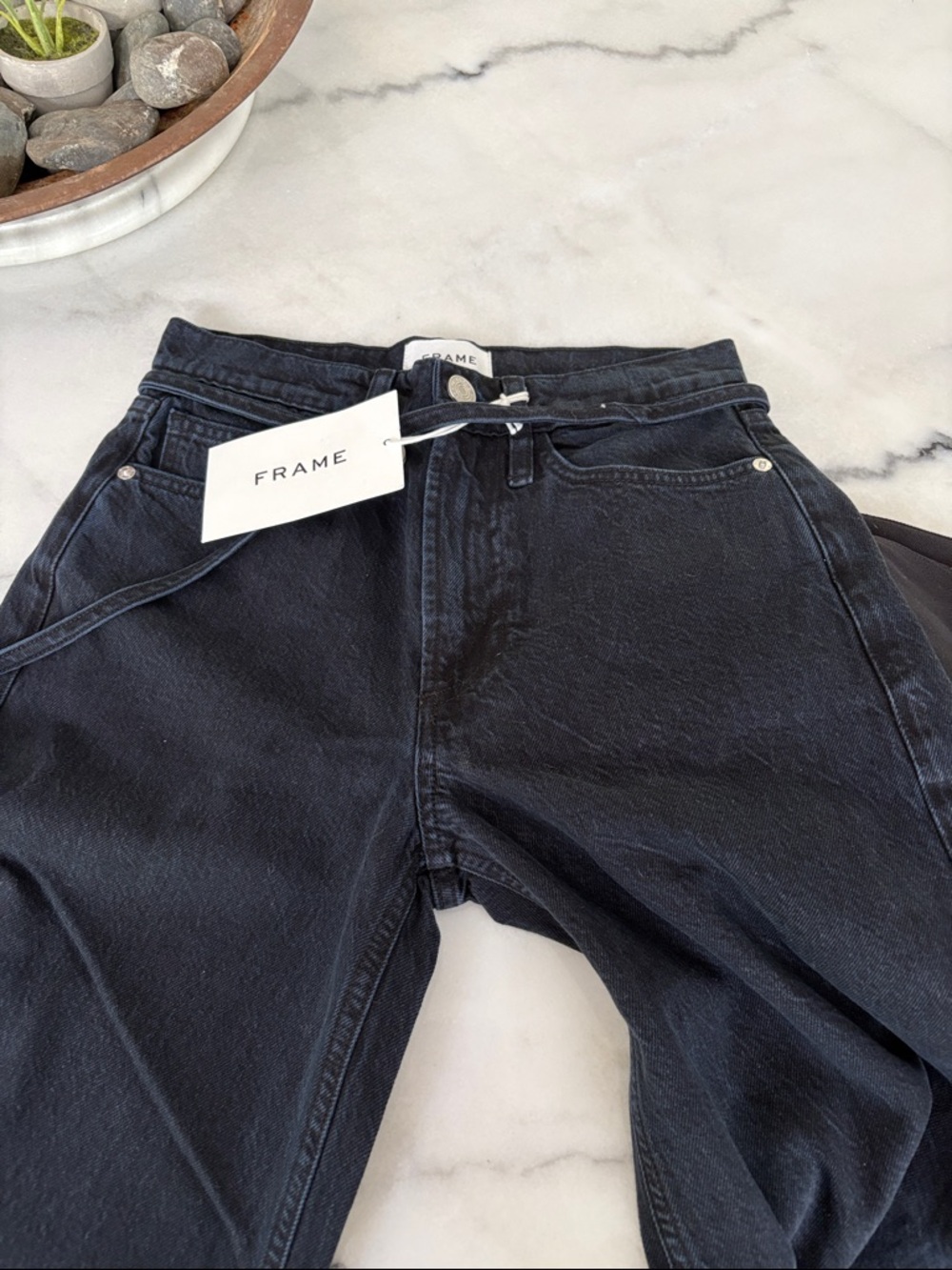Frame Black Le Pixie High Rise Baggy Raw Released Hem Jeans 24  x 28 inseam - Picture 10 of 11